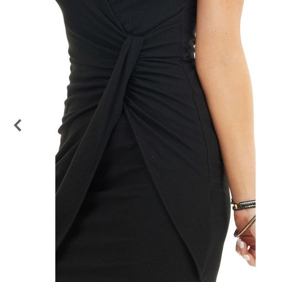 Ribbed bodycon dress with front twist - Picture 4 of 7